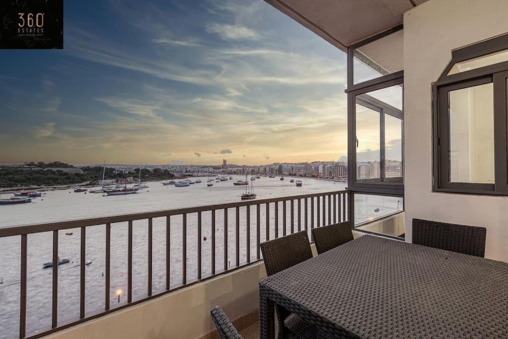 Seafront 4br With Mesmerising Balcony & Views By 360 Estates Appartamento